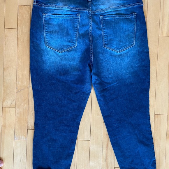 Size 18 rockstar crop jeggings - Picture 2 of 5